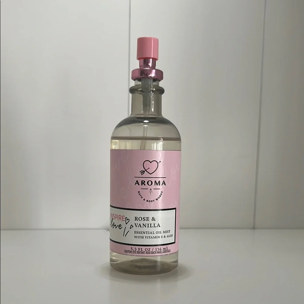 Rose & Vanilla Aromatherapy Essential Oil Mist